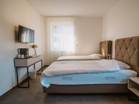 Апарт отель Mey Boardinghouse Билефельд Экстерьер фото